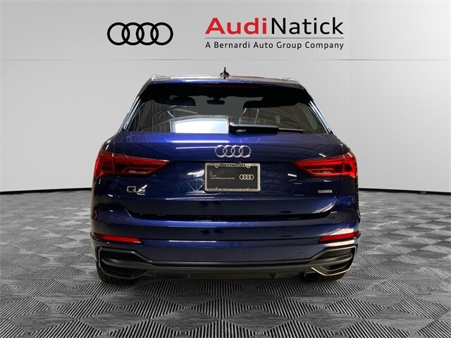2022 Audi Q3 S line Premium Plus photo 4