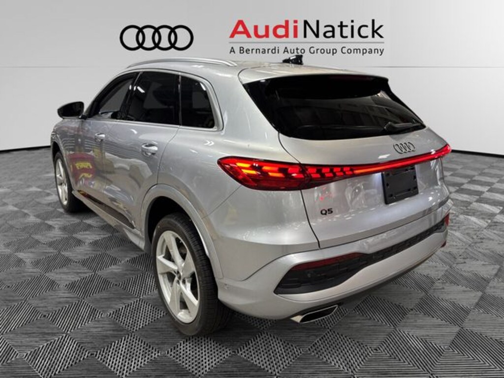 New 2026 Audi Q5 2.0T Premium Plus SUV