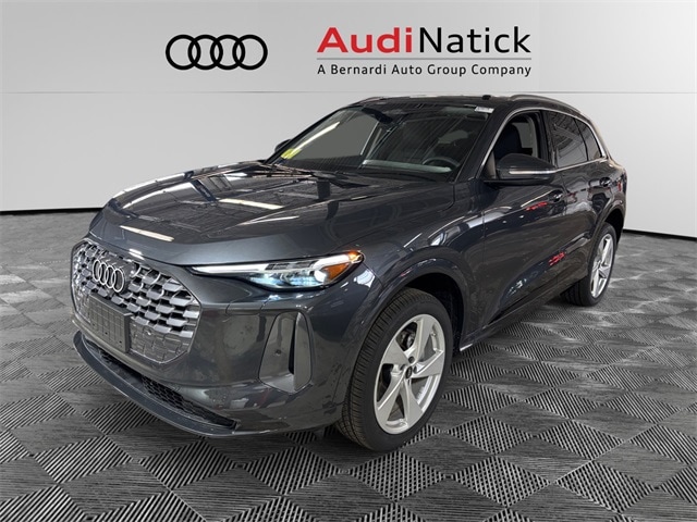 2025 Audi New Q5 Premium Plus's photo