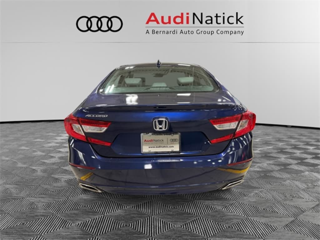 Used 2018 Honda Accord Touring Sedan