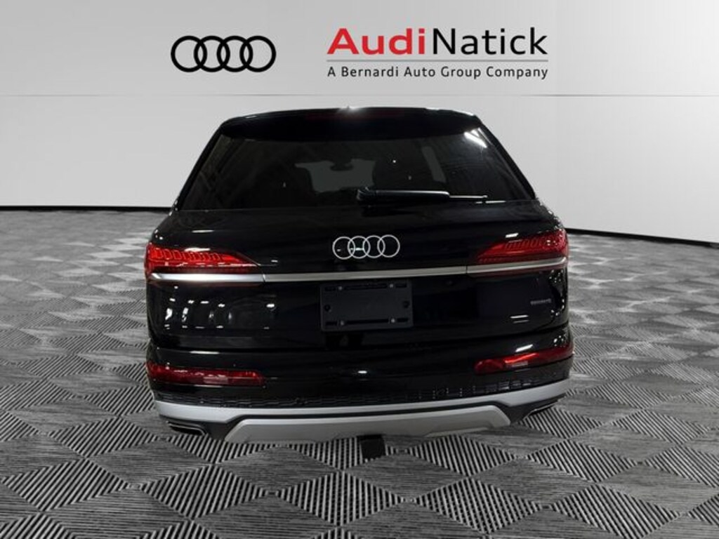Used 2025 Audi Q7 55 Premium Plus SUV