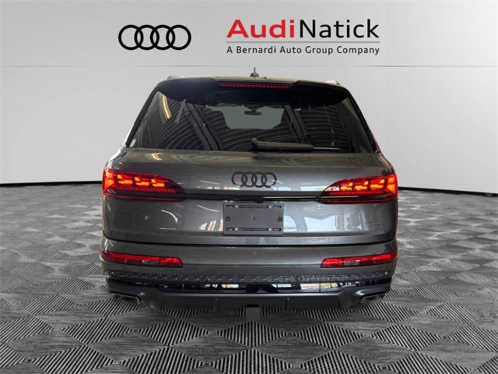 New 2026 Audi Q7 55 Prestige SUV