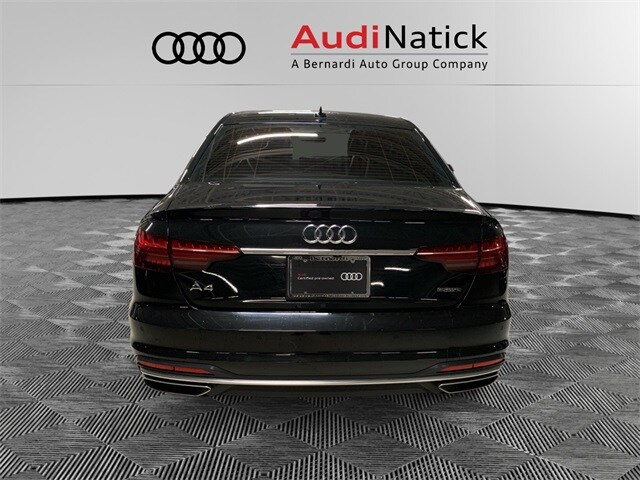 2022 Audi A4 45 S line Premium Plus photo 4