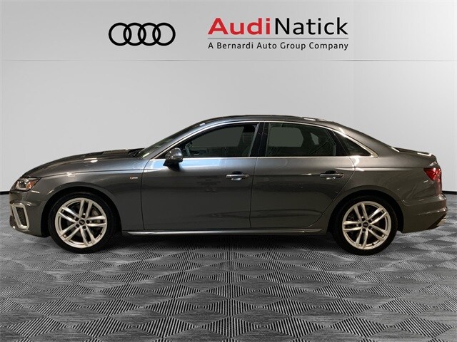 2023 Audi A4 45 S line Premium Plus photo 2