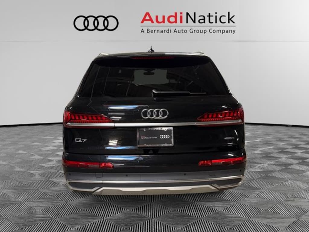 Certified 2023 Audi Q7 55 Premium SUV
