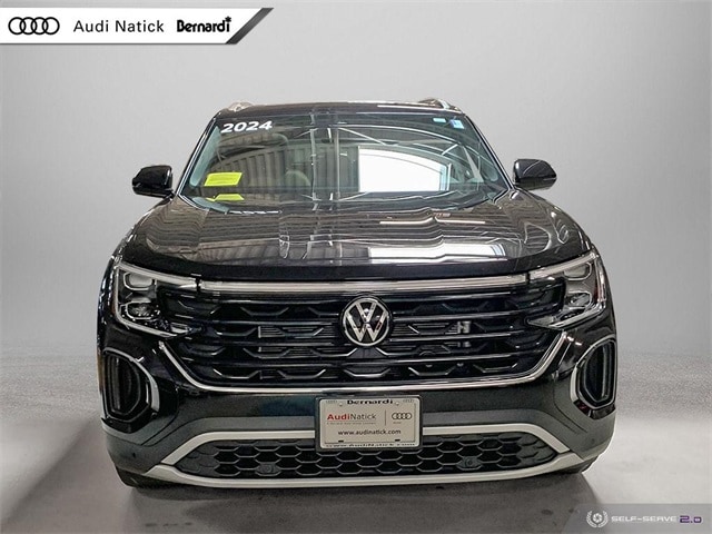 Used 2024 Volkswagen Atlas Cross Sport SE w/Tech with VIN 1V2KE2CA6RC215211 for sale in Natick, MA