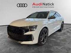 2025 Audi RS Q8 4.0T SUV