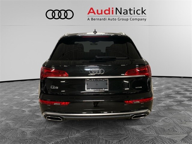2022 Audi Q5 45 S line Premium Plus photo 3