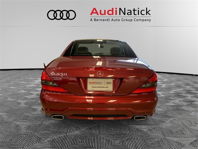 2011 Mercedes Benz SL 550 photo 4