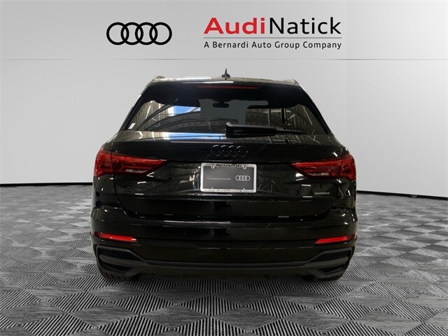 2023 Audi Q3 S line Premium Plus photo 4