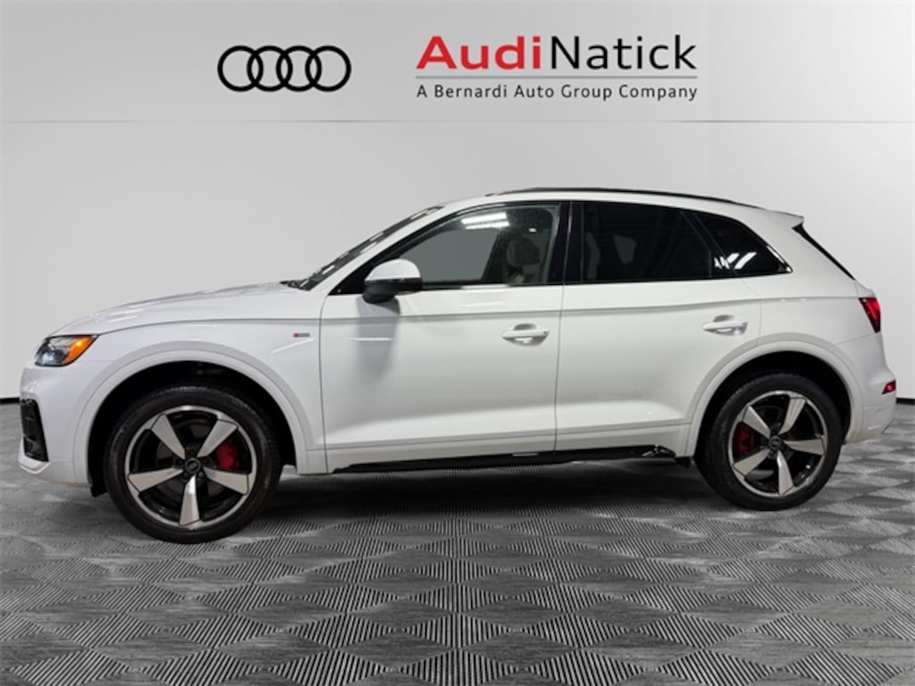 Used 2024 Audi Q5 45 S Line Premium SUV