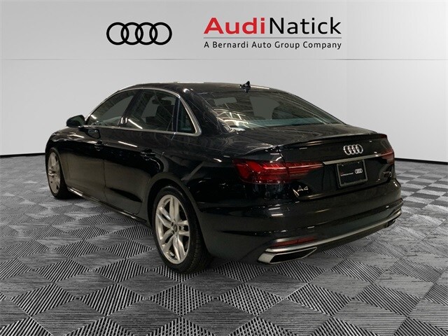 2023 Audi A4 45 S line Premium photo 3