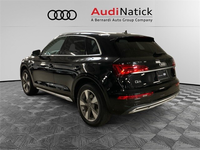 2022 Audi Q5 40 Premium Plus photo 3