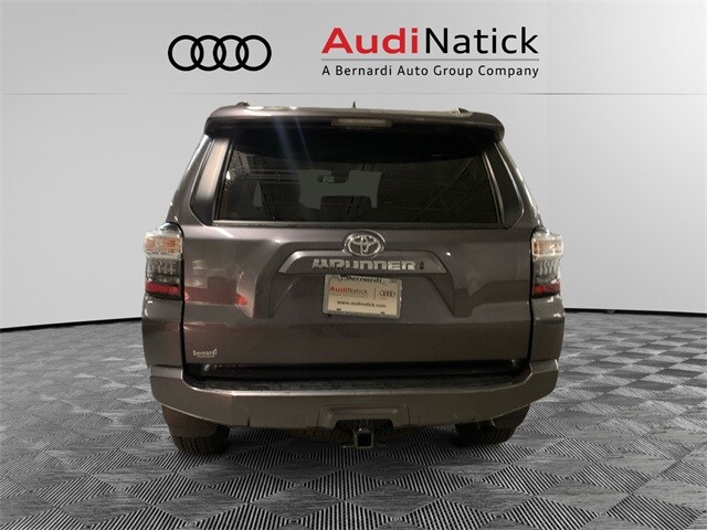 2023 Toyota 4Runner SR5 photo 4