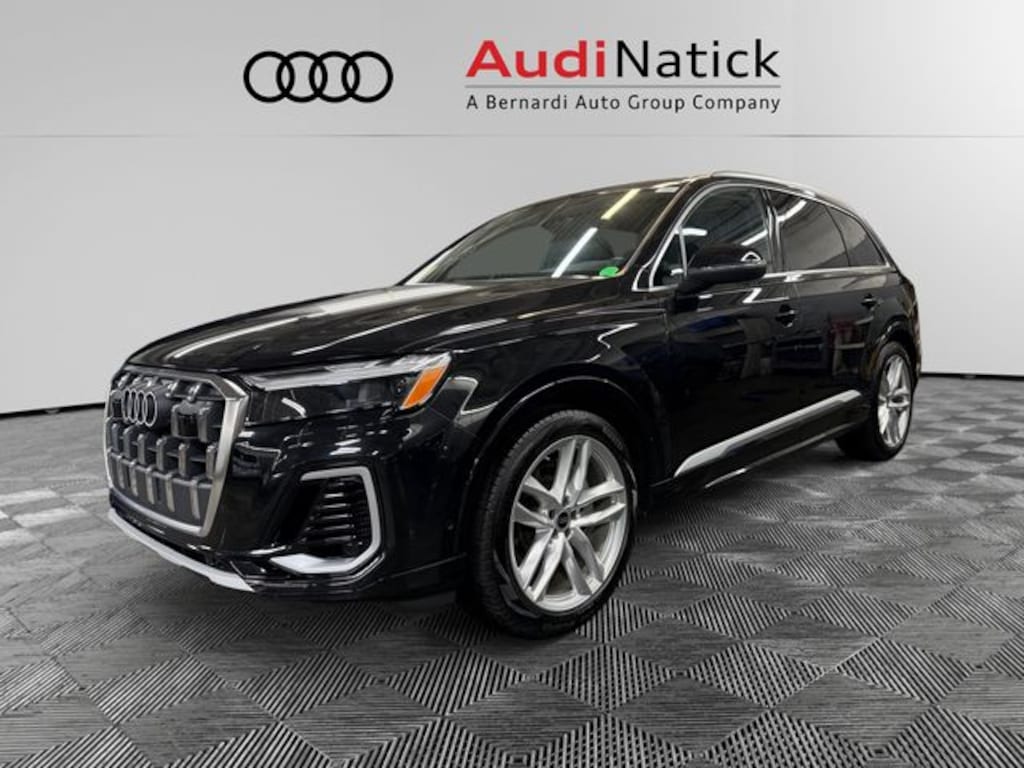 Used 2025 Audi Q7 55 Premium Plus SUV