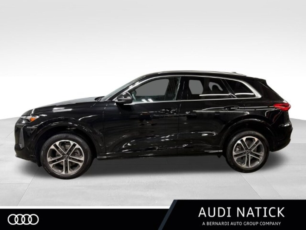 Certified 2025 Audi Q5 2.0T Premium SUV