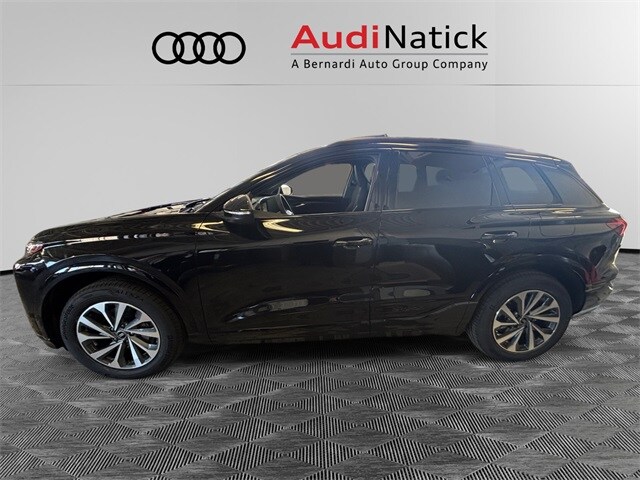 2025 Audi Q6 E-tron Premium Plus photo 2