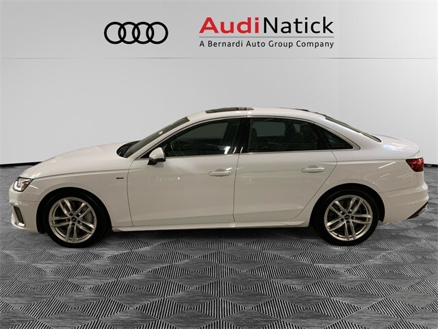 2023 Audi A4 45 S line Premium Plus photo 2