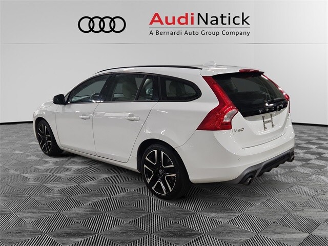 2018 Volvo V60 T5 photo 3