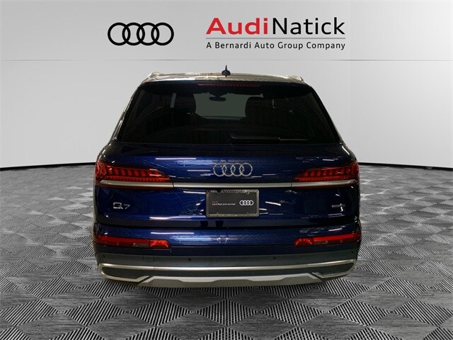 2022 Audi Q7 55 Premium Plus photo 4