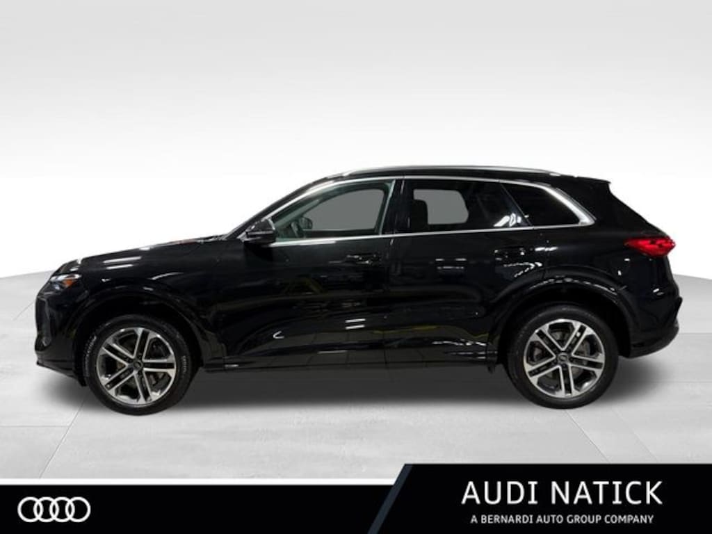 Certified 2025 Audi Q5 2.0T Premium SUV
