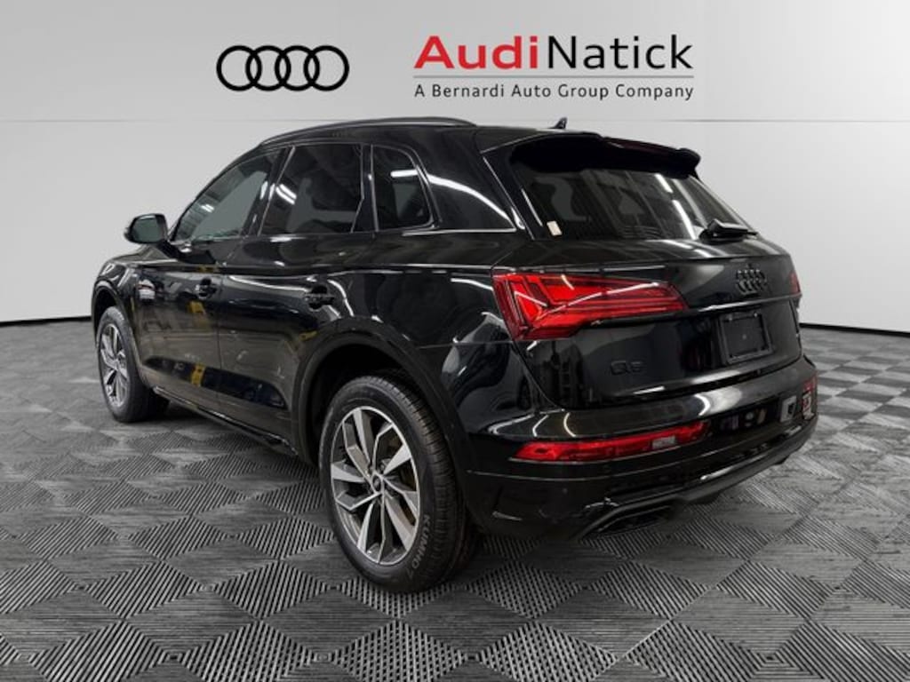 Used 2024 Audi Q5 45 S Line Premium SUV