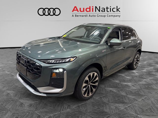 2026 Audi Q3 S line quattro's photo