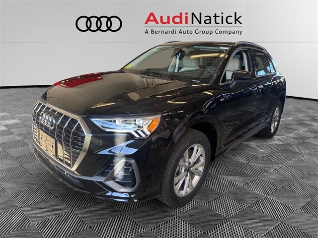 2025 Audi Q3 S Line Premium's photo