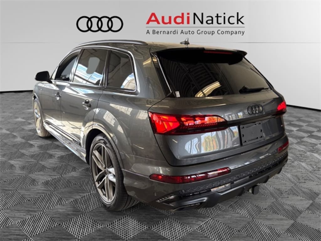 New 2026 Audi Q7 55 Prestige SUV