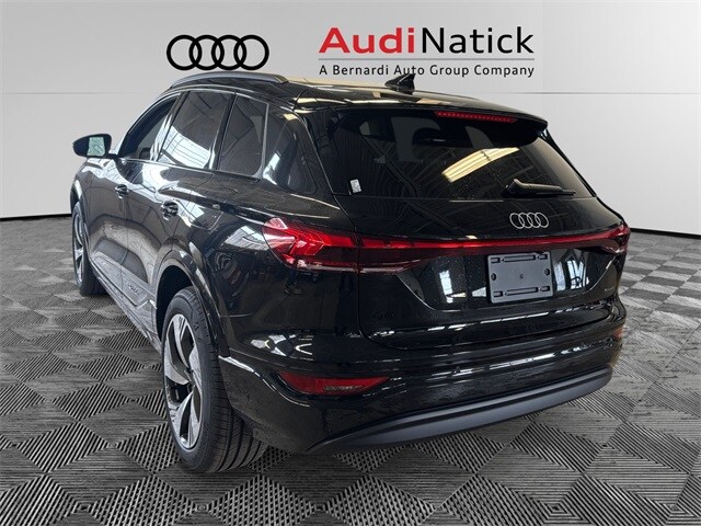 2025 Audi Q6 E-tron Premium photo 3