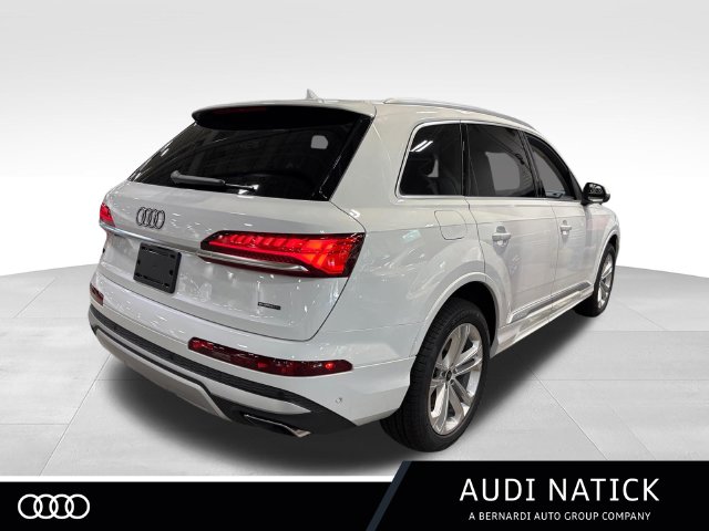 New 2026 Audi Q7 45 Premium Plus SUV