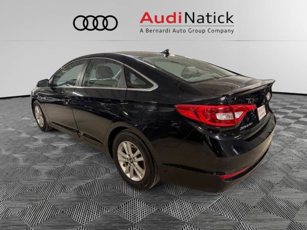 Used 2016 Hyundai Sonata SE Sedan