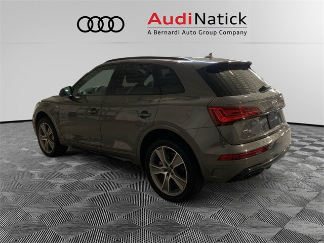 2025 Audi Q5 45 S line Premium photo 3
