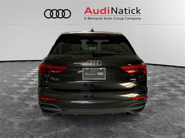 2024 Audi Q3 S line Premium Plus photo 4