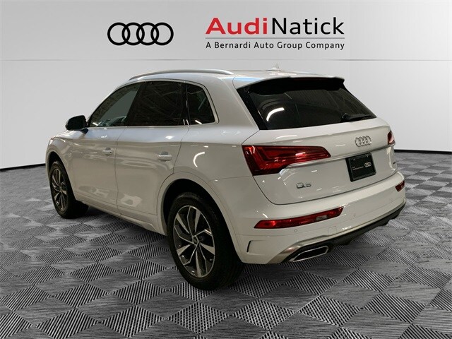 2023 Audi Q5 45 S line Premium Plus photo 3