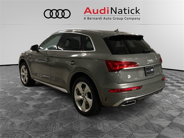 2023 Audi Q5 45 S line Premium Plus photo 3