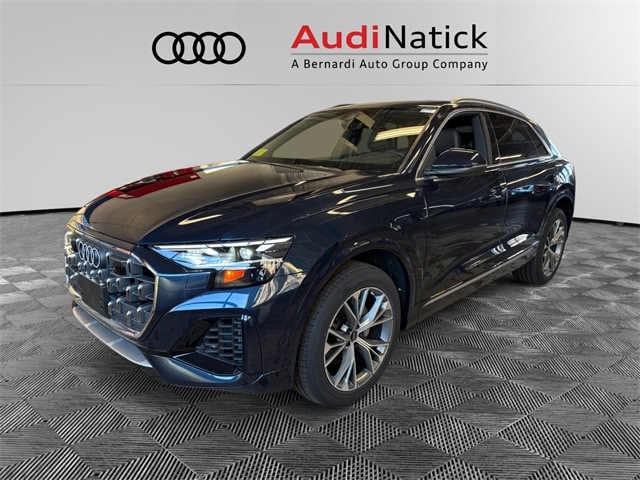 2025 Audi Q8 Premium's photo