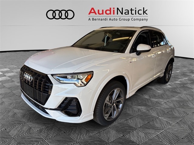 2025 Audi Q3 S Line Premium's photo