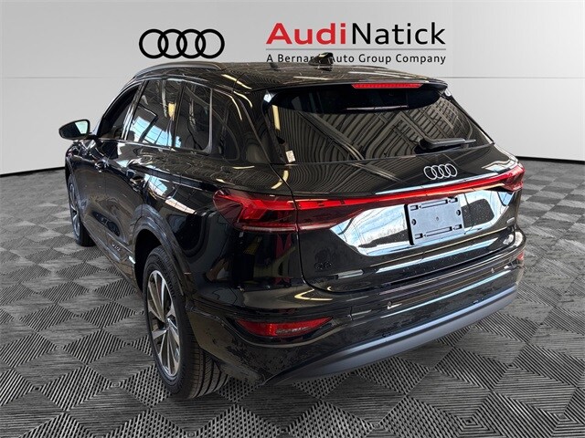 2025 Audi Q6 E-tron Premium Plus photo 3