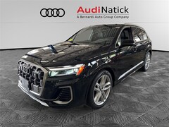 2025 Audi Q7 55 Premium Plus SUV