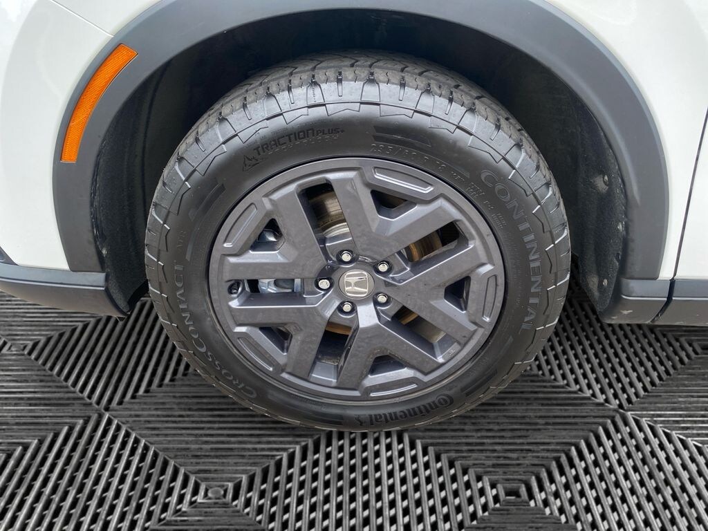Certified 2026 Honda CR-V Hybrid TrailSport SUV