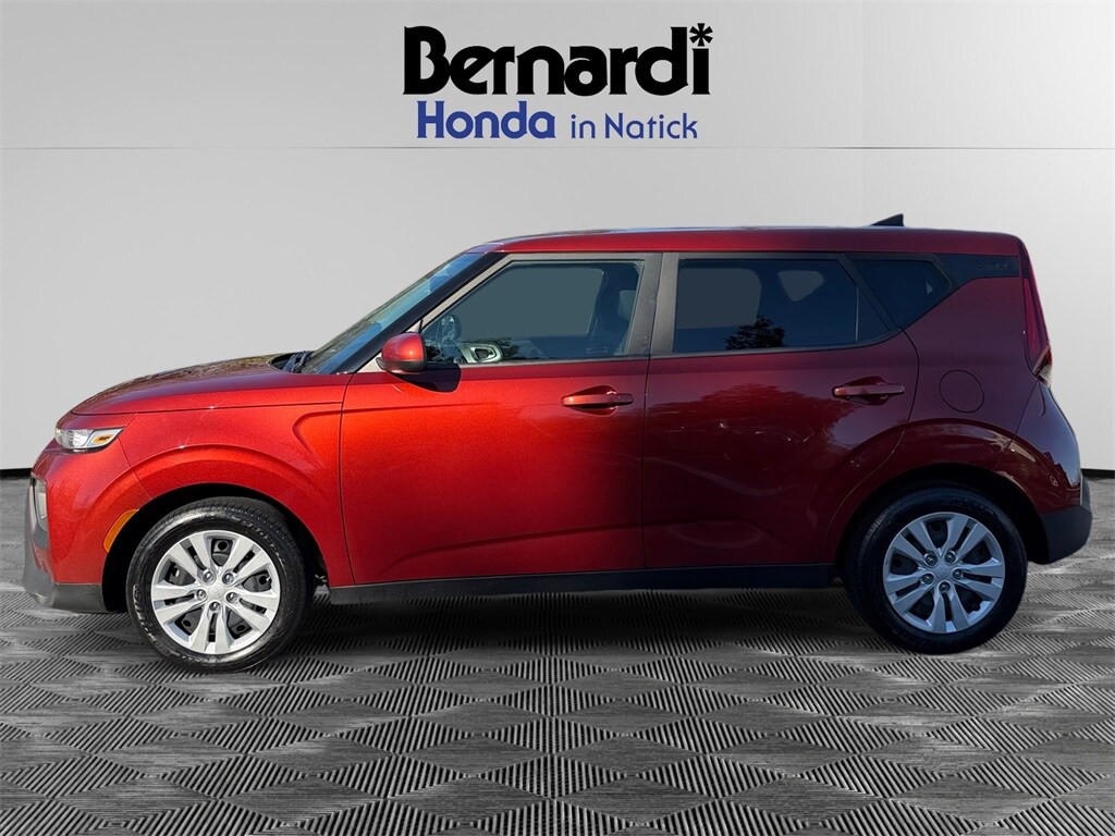 2022 Kia Soul LX photo 4