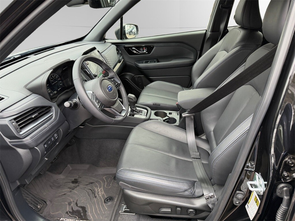 Used 2025 Subaru Forester Limited Hybrid SUV