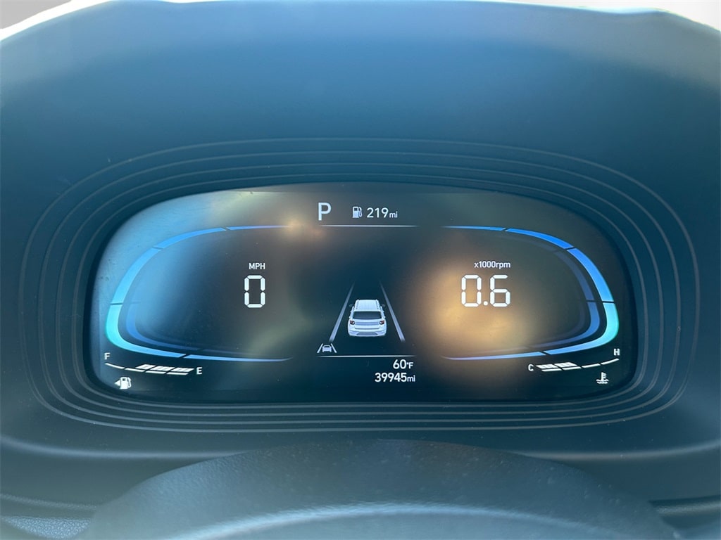 Used 2024 Hyundai Venue SEL with VIN KMHRC8A39RU317038 for sale in Natick, MA