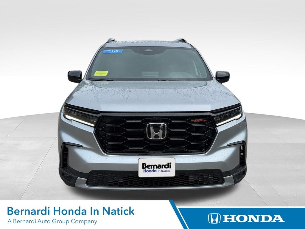 Certified 2025 Honda Pilot TrailSport SUV