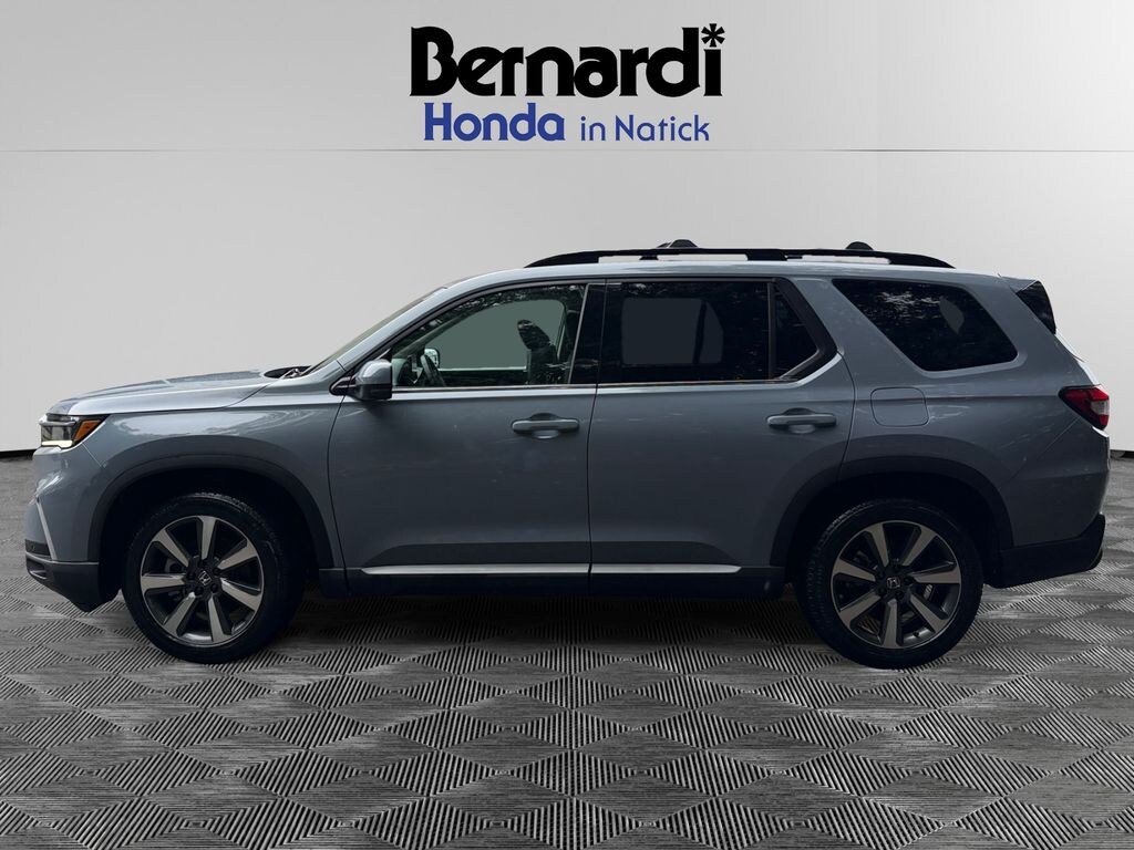 Certified 2023 Honda Pilot Touring SUV