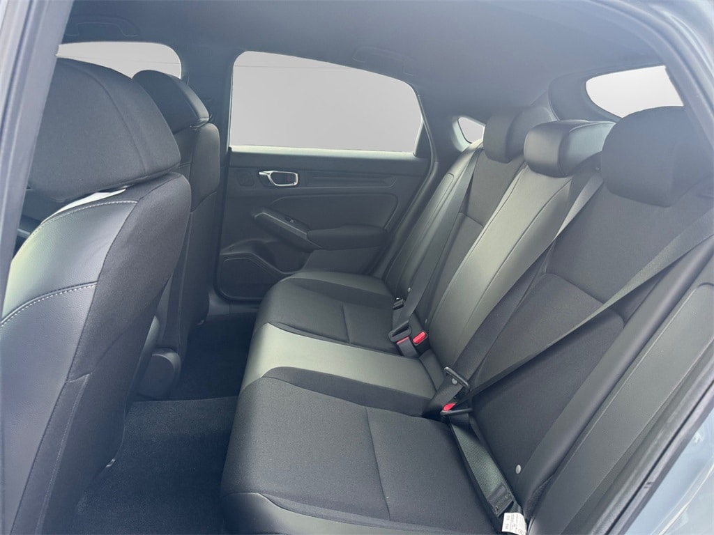 2025 Honda Civic Hatchback Sport - Photo 6