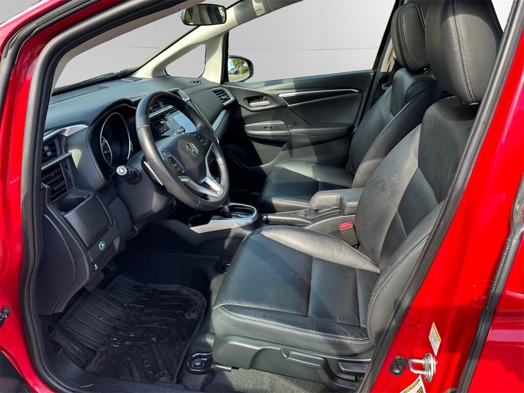 2016 Honda Fit EX-L photo 3