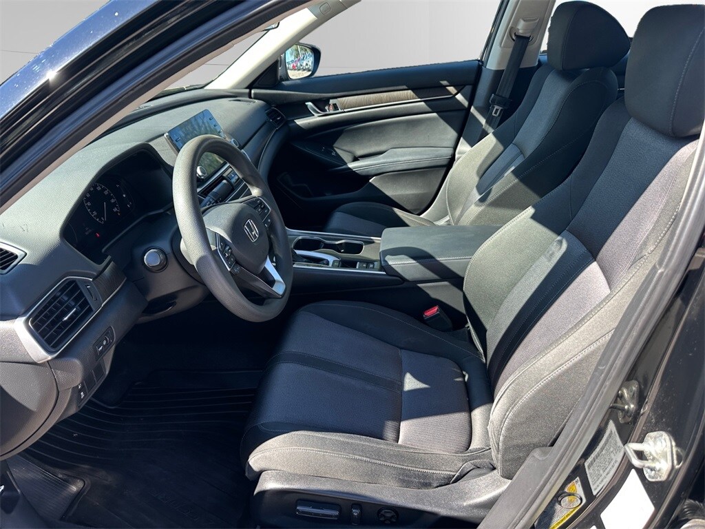 2018 Honda Accord EX 1.5T photo 3
