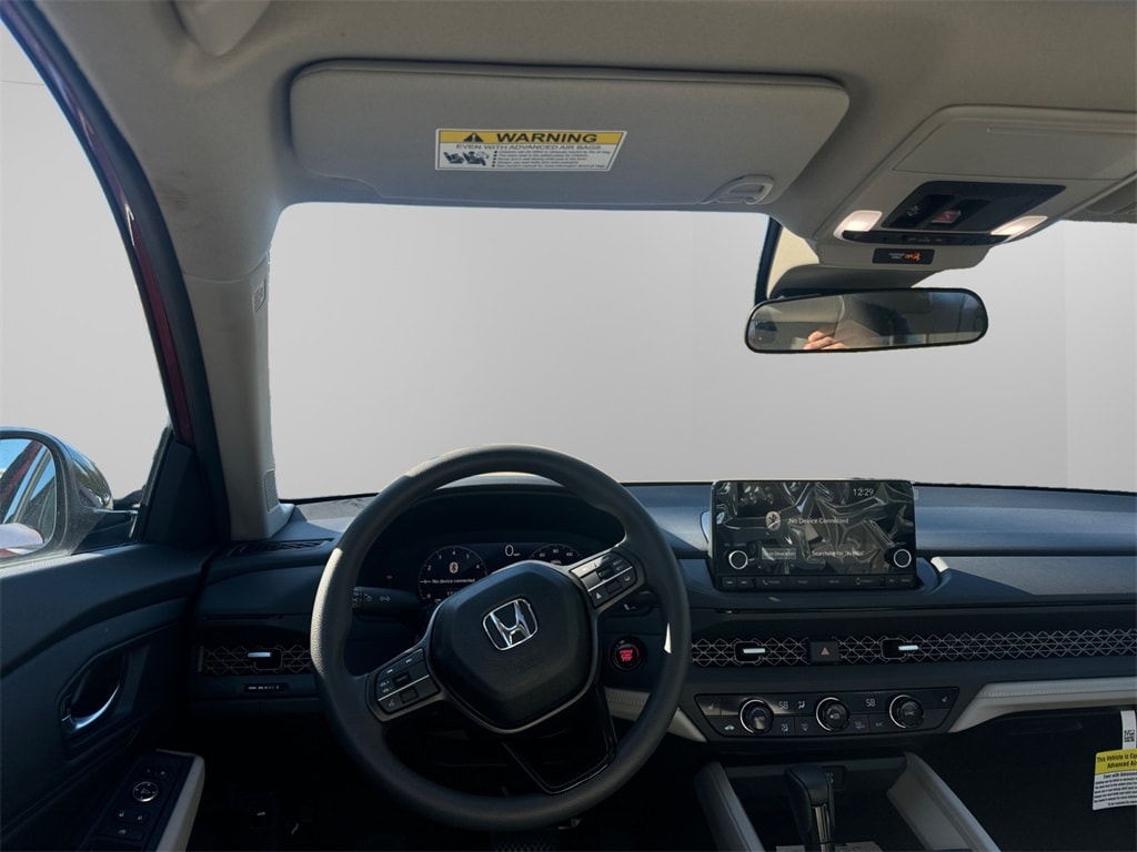 2025 Honda Accord SE - Photo 13